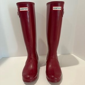 Hunter Rainboot in Original Gloss size UK 3 US 4/5 EU 35/36 in raspberry color
